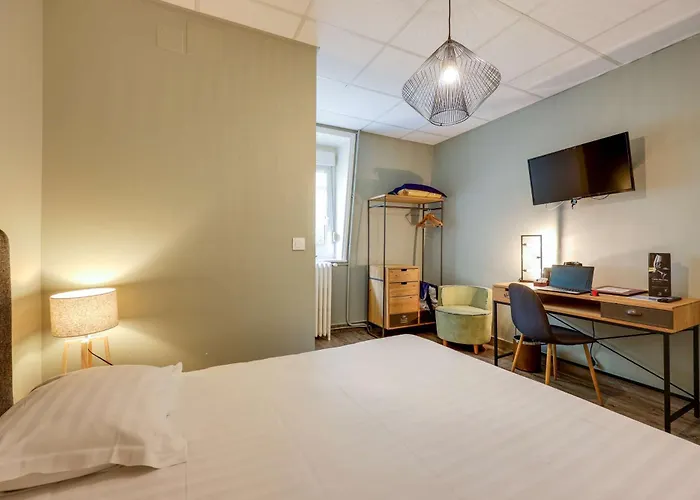 Hôtel Spa Le Roc Au Chien